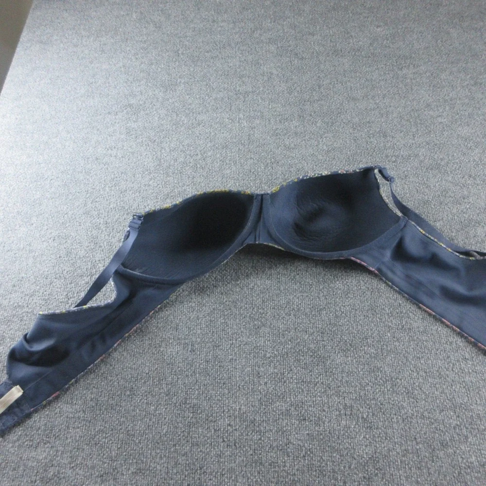 Cacique Lightly Lined Balconette Bra Womens 44DD Floral T-Shirt Underwire Smooth